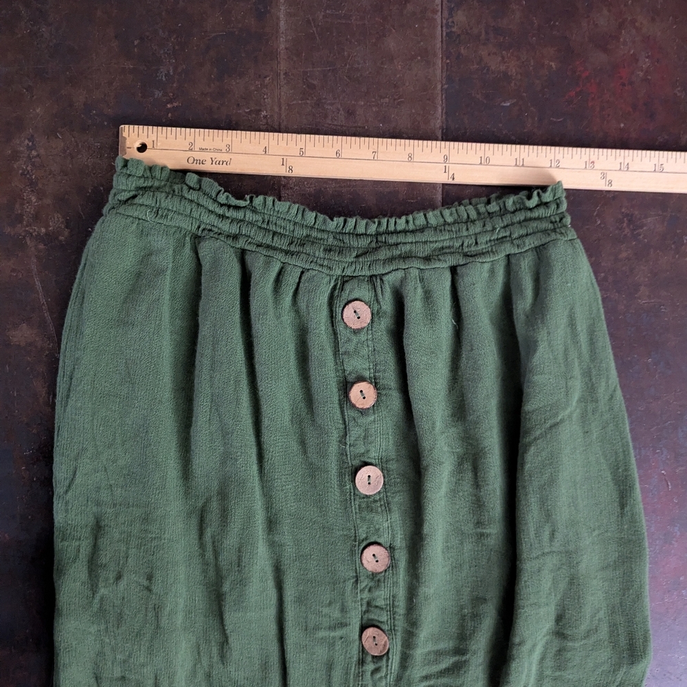 Harper Green Button-Down Skirt - Picture 7 of 7